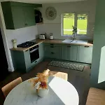 Solas Na Gealai, Entire House, Sleeps 8 Mountshannon