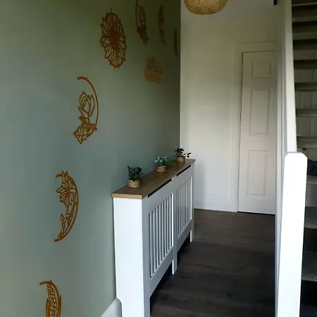 Solas Na Gealai, Entire House, Sleeps 8 * Mountshannon